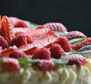 Browse Our Latest Sweet Moments on Instagram - 黑白体育